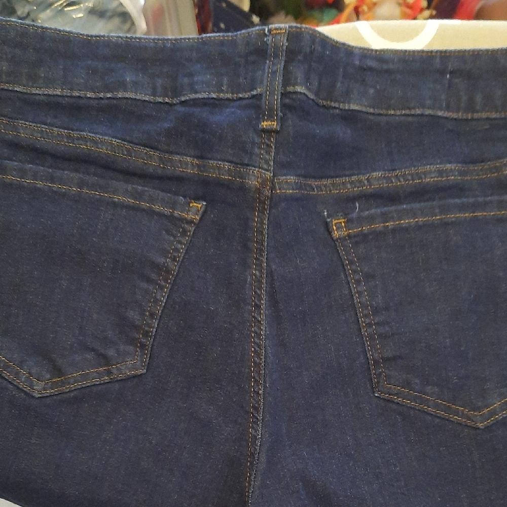 NYDJ Dark Wash Skinny Jeans - Picture 2 of 5